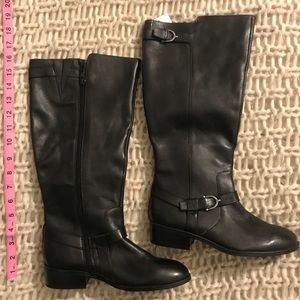 Lauren Ralph Lauren Never worn Boots size 7.5